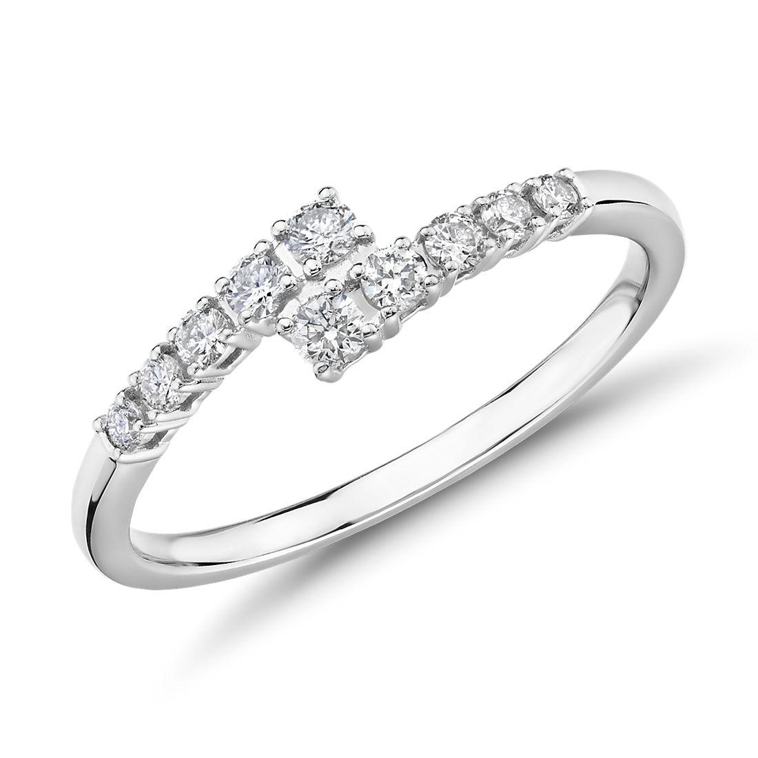 Diamond Linear Wrap Fashion Ring in 14k White Gold (1/4 ct. tw.)