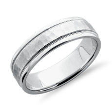 铂金锤打式锯状滚边内圈圆弧设计结婚戒指（6 毫米）