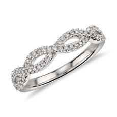 Infinity Twist Micropavé Diamond Wedding Ring in Platinum (0.21 ct. tw.)