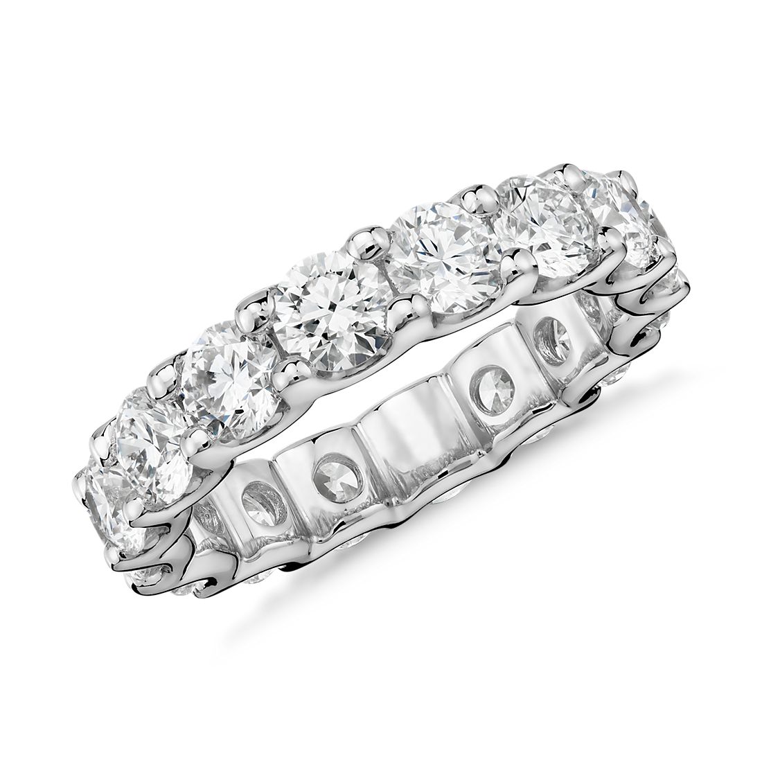 Luna Diamond Eternity Ring in Platinum (4 ct. tw.) | Blue Nile TW