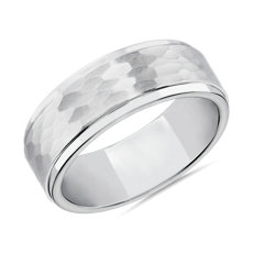 白色碳化鎢啞光錘打內圈卜身設計結婚戒指（8 毫米）