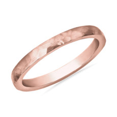 14k 玫瑰金自然風錘擊紋路結婚戒指（2 毫米）