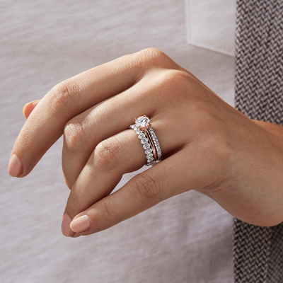 first alternate view of Oval Shape Diamond Eternity Ring in Platinum (2.0 ct. tw.)