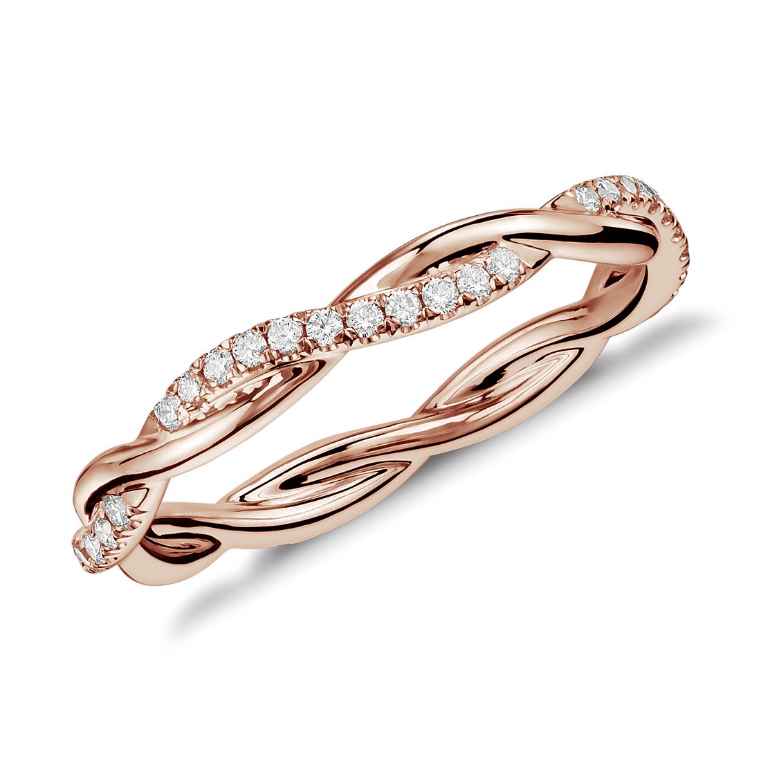 Anillo de eternidad de diamantes pequeño con diseño torcido en oro rosado de 14 k (0,20 qt total)