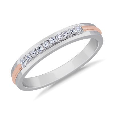 Anillo de bodas para hombre con diamantes de talla princesa y redondos en oro blanco rosado de 14k (3,2 1/5 qt total) | Blue Nile
