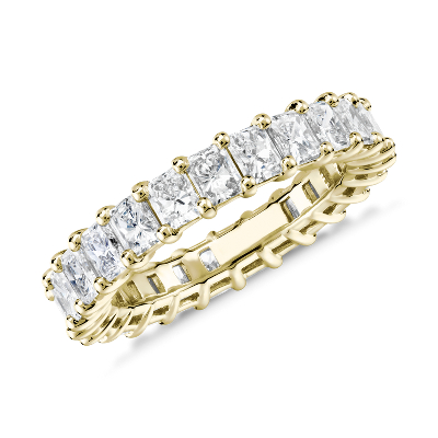 Radiant Cut Diamond Eternity Ring in 18k Yellow Gold (2.54 ct. tw.)