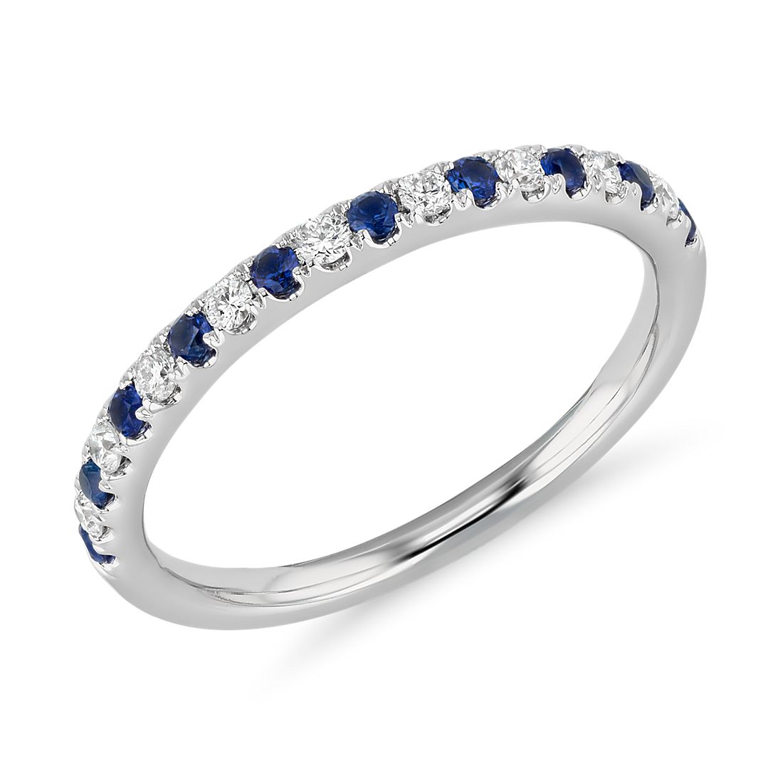 14k 白金Riviera 密釘藍寶石與鑽石戒指（1.5 毫米）