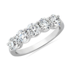 Bague d’anniversaire de mariage en diamant à cinq pierres Selene en platine(1 1/2 carats, poids total)