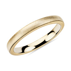 NEW Vertical Brushed Classic Wedding Band in 14k Yellow Gold (2.5mm)
