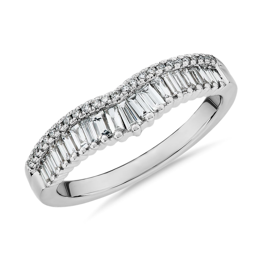 14k 白金ZAC ZAC POSEN 長方形和密釘鑽石皇冠曲線結婚戒指（3/8 克拉總重量）