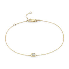 Petit bracelet diamant taille émeraude serti clos en or jaune 14 carats(1/6 carat, poids total)