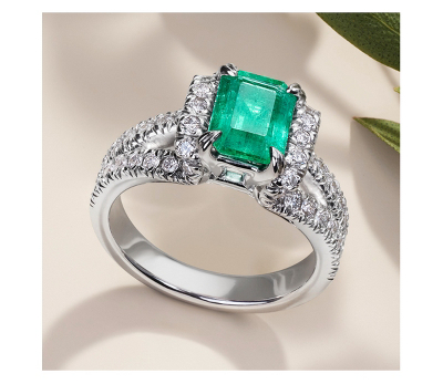 Trending Now: Colorful Engagement Rings