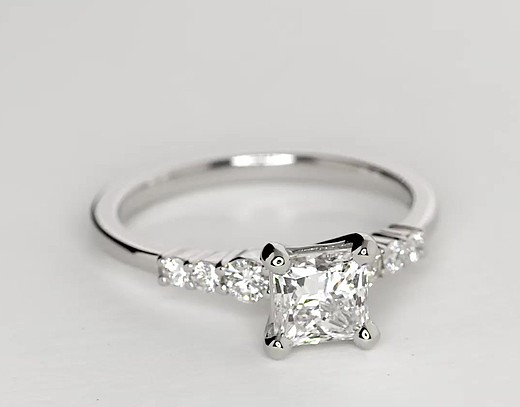 Petite Diamond Engagement Ring in Platinum (1/4 ct. tw.) | Blue Nile
