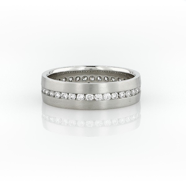 铂金槽镶钻石永恒戒指（6 毫米）