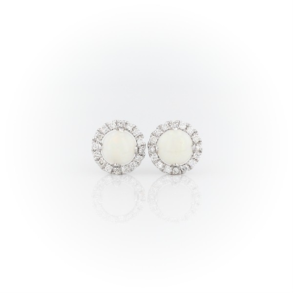 Opal and Micropavé Diamond Stud Earrings in 18k White Gold (5mm)