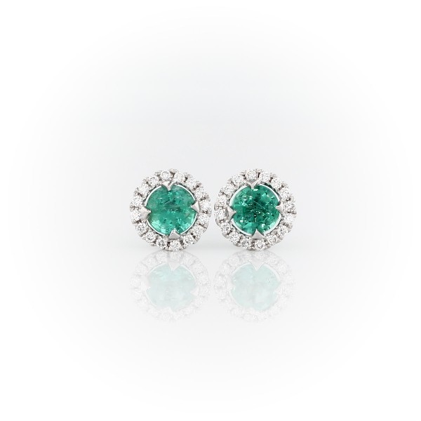 Emerald and Micropavé Diamond Stud Earrings in 18k White Gold (5mm)