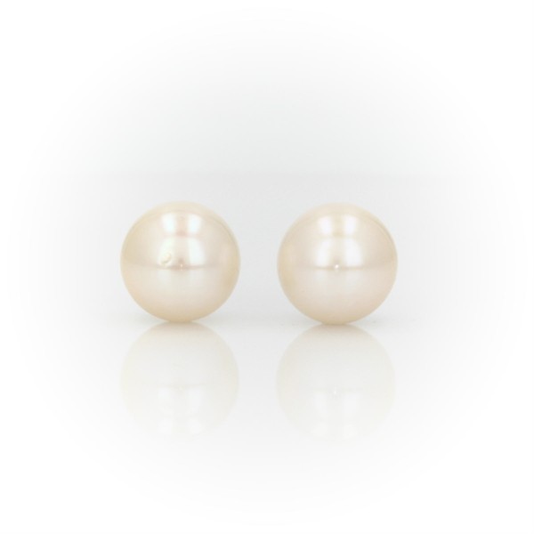 Aretes de perlas cultivadas de agua dulce en oro blanco de 14 k (9 mm)