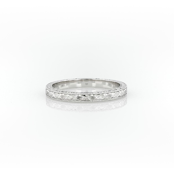 Hand Engraved Wedding Ring in Platinum 